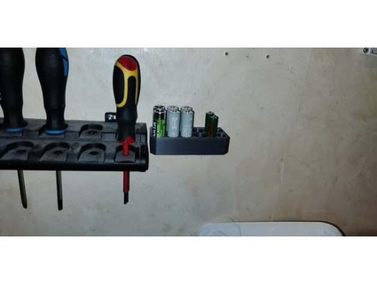 Batterie Halter Unterstützung Sphinxen 3d print model - Mito3D