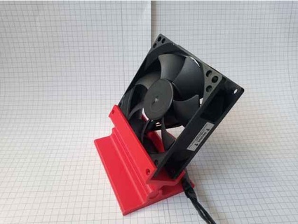80mm pc ventilador girar ficar pé ratarratus 3d print model - Mito3D
