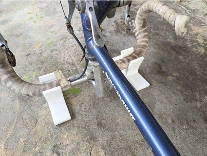 Universal Fahrrad Griff Sattel Schutz upside down Instandhaltung kamosawa 3d print model - Mito3D