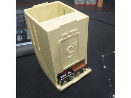 batería dispensador 12x 9v apilable amigos 3d print model - Mito3D