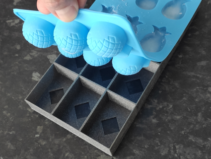 silicona hielo cubo molde soporte manito 3d print model - Mito3D