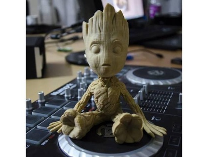 bambino Groot ripubblicare angelzzyt 3d print model - Mito3D