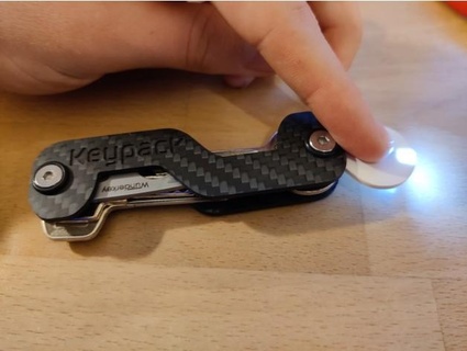 world's thinnest keychain flashlight shopping cart coin codebr3ker 3d print model - Mito3D
