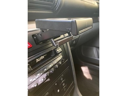 iphone ayakta durmak Audi jberme17 3d print model - Mito3D