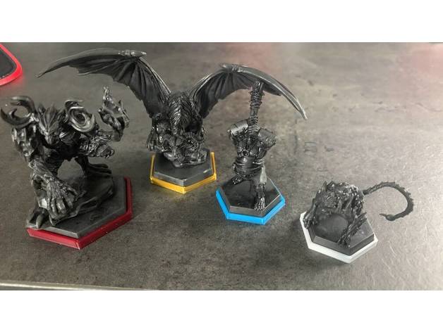 revenir to sombre tour horde figurine bases by hsing 3D print model - Mito3D