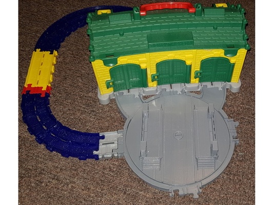 thomas adventures turntable track by lessell 3d print model - Mito3D