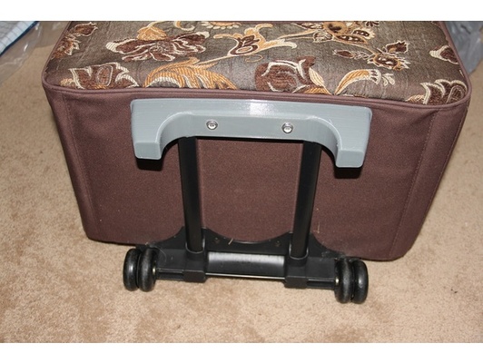 değiştirme ayak yuvarlanma valiz taşımak by vakuhn bagaj 3d print model - Mito3D