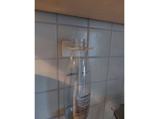 soda stream flasche halter unterstützung by worti73 3d print model - Mito3D