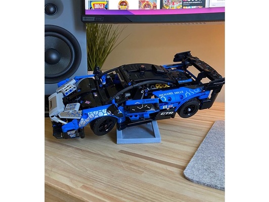 lego mclaren senna - display stand by elliot ruddy 3d print model - Mito3D