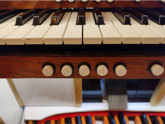 boru organ konsol piston kapaklar anlık anahtarlar by sp6gk kilise sinema klasik kombinasyon ana iş enstrüman tuş takımı manuel midi ortalayıcı müzik müzikal orgcu kayıt tiyatro gerçek vtpo wurlitzer 3d print model - Mito3D