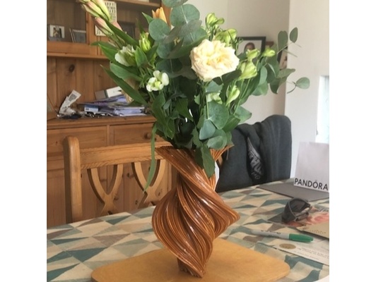 julia einstellen fraktal vase by abonnieren tintenlandschaft mütter openscad verdrehte 3d print model - Mito3D