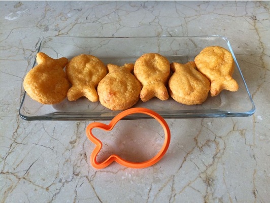 ottonauti pesce biscotto taglierina by ispirare studio cibo 3d print model - Mito3D