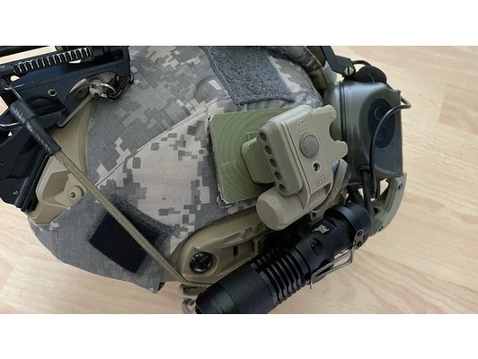 surefire hl1 helmet mount by german panda 3d print model - Mito3D