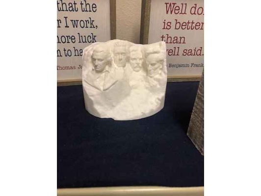 mt rushmore by rvelasquez12 monte 3d print model - Mito3D