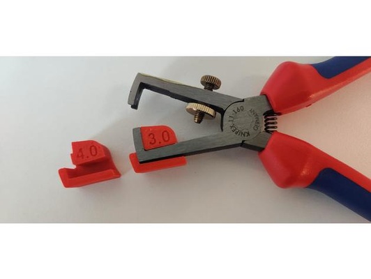 tapones knipex cable estriptista by negro 3d print model - Mito3D