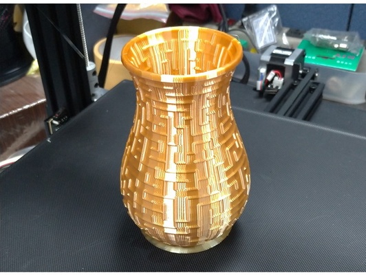 labyrinthe vase by justinsdk math art 3d print model - Mito3D