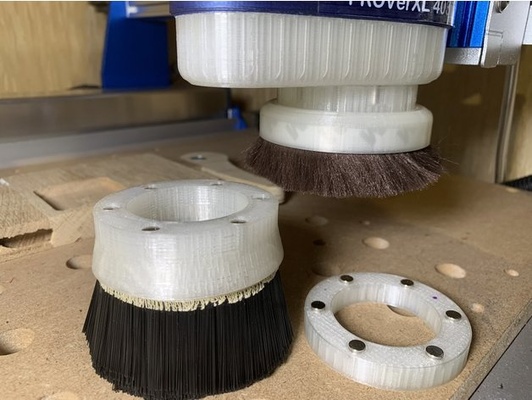 brosse docile moteur 65 mm by baroudeur cnc poussière chaussure genmitsu proverxl 3d print model - Mito3D