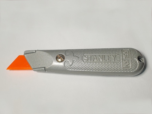 stanley knife blade mockup by waebis-lab knive 3d print model - Mito3D