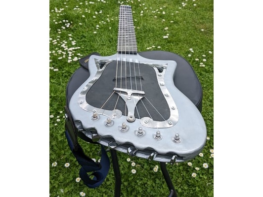 cabeza acústico guitarra by motor fuzzi 3d print model - Mito3D