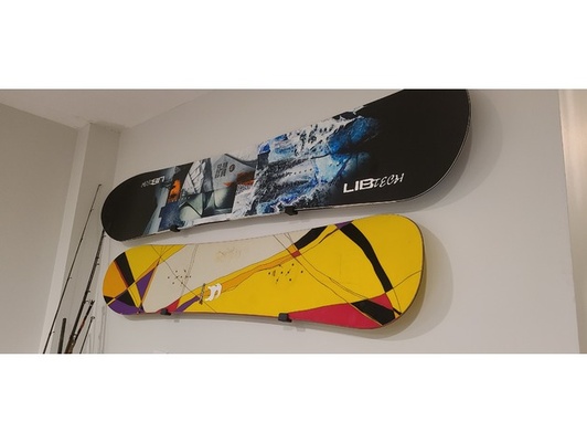 snowboard wall hanging bracket mount by umgram1 3d print model - Mito3D
