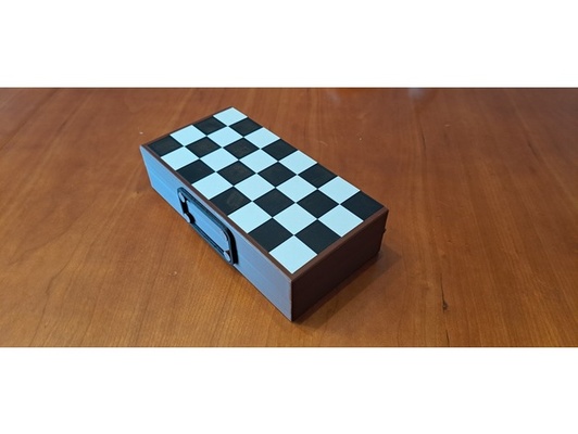 portable chess board mmu by ruiaxe boardgame game 3d print model - Mito3D