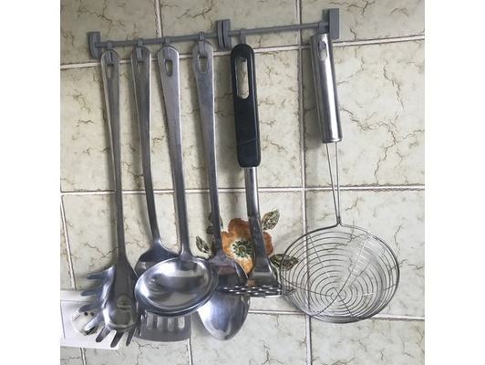 kitchen hanging solution hook bar rack suspension system by print3dtv 3dprint 3dprinted 3dprinter 3dprinting 3d print printed printer printing tool utensils simple 3d print model - Mito3D