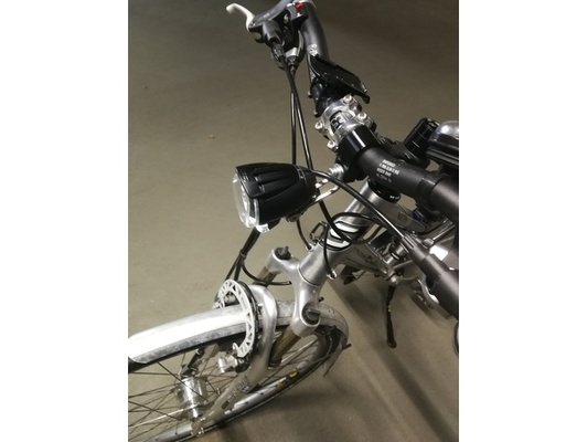 fahrrad lampe halter unterstützung lenker by stryker18 licht montieren dynamo fahrrad nabe lampenhalter lampenhalter 3d print model - Mito3D
