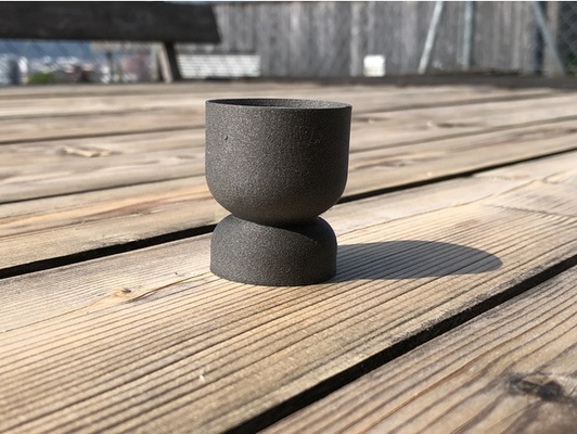 minimalist tealight kulp destek by yarım ton proje sanat mum mumluk dekorasyon tasarım tutucu 3d print model - Mito3D