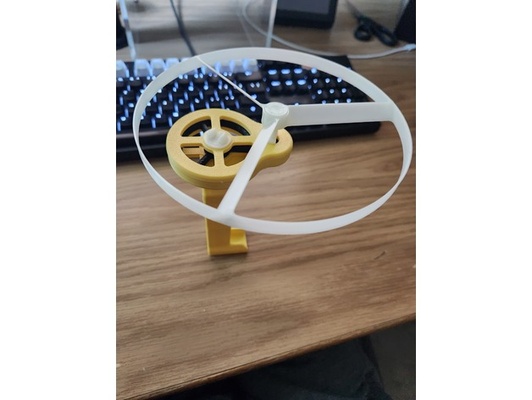 dual propeller support short axle toroidal launcher snap-fit model by justfatlard flying toy 3d print model - Mito3D