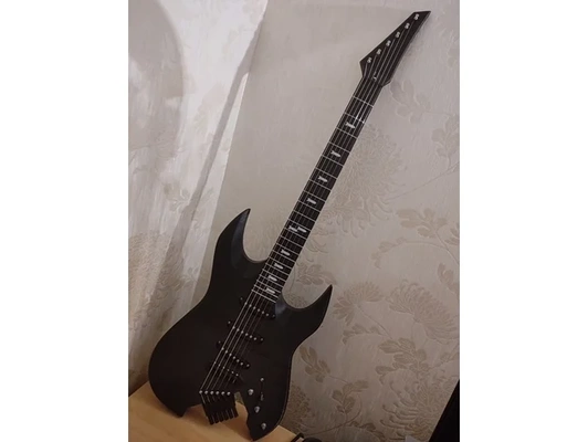 électrique guitare by citrionyx cyberpunk 2077 johnny silverhand stratocaster 3d print model - Mito3D