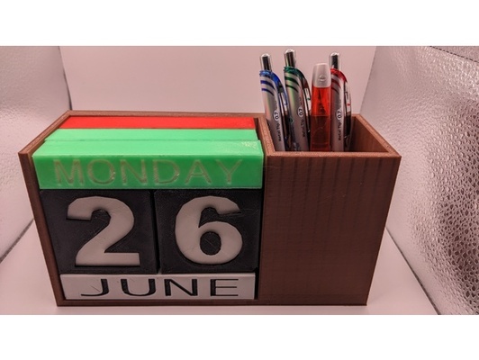 schreibtisch kalender bleistift halter unterstützung by geekintexas 3d print model - Mito3D