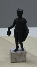 antico figurina ragazzo 3d stampa modello treding arte scultura storico Museo storia vecchio peggiore oggetti d 39 antiquariato 3d print model - Mito3D