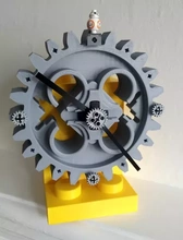 engranaje pared reloj base 10 escala Lego técnica inspirado 3d impresión modelo trío juguete apilado ladrillos bloques 3d print model - Mito3D