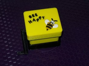 moedor manivelle abelha feliz 3d impressão modelo trio kit 3d print model - Mito3D