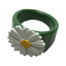 ring embossed daisy 3d printing model - threeding rings flowers daisies 3d print model - Mito3D
