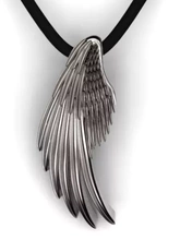 single wing slider pendant 3d printing model - threeding jewelry pretty 3d print model - Mito3D