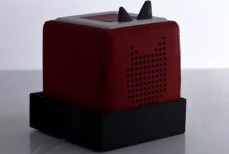tonybox wall bracket 3d printing model - threeding toy holder music wallbracket 3d print model - Mito3D