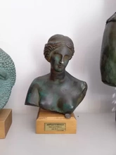 Venus milos 3d impresión modelo trío Arte escultura antiguo historia Grecia 3d print model - Mito3D
