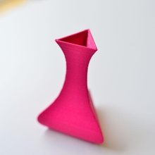 vase triangle housewares 3d print model - Mito3D