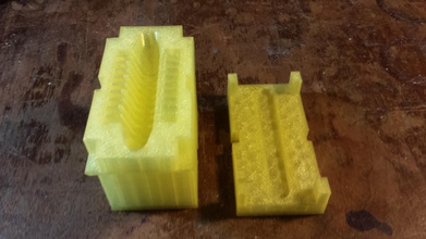 xyzprinting rfid-filament-chip-Halter office 3d-Drucker filament storage 3d print model - Mito3D