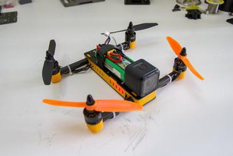 215 do funil brinquedos quadcopter quad rc gopro sessão a naze32 controle remoto 3d print model - Mito3D
