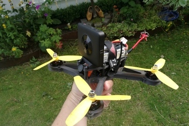 360 di montaggio videocamera openrc mini quad gadget la fotocamera xiaomi il monte in miniatura quadcopter miniquad 3D print model - Mito3D