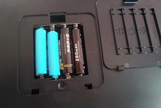 aaa aa mannequin batteries maker diy de la batterie freecad beethefirst 3d print model - Mito3D
