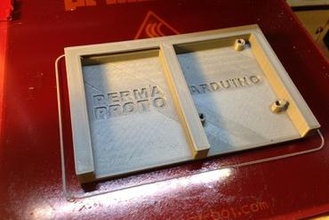 adafruit perma-proto arduino titular fabricante de bricolaje 3d print model - Mito3D
