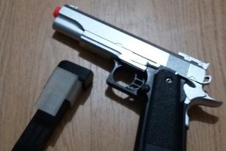 airsoft magazine titulaire les jouets pistolet de jouet 3d print model - Mito3D