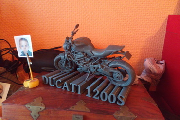 vélo moto ducati monster 1200s les miniatures 3D print model - Mito3D