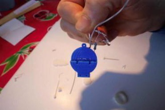 pila de botón los titulares fabricante bricolaje celda moneda soporte la batería 3d print model - Mito3D