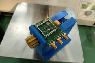 abrazadera cable bonder tarjeta circuito impreso electrónica 3d print model - Mito3D