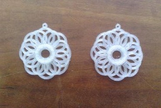 earring flower jewelry 3d print model - Mito3D