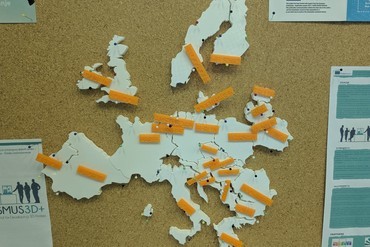 europe puzzle map education e3d+vet 3D print model - Mito3D